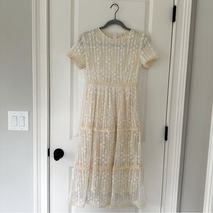 Short Sleeve Cream Lace Midi Dress